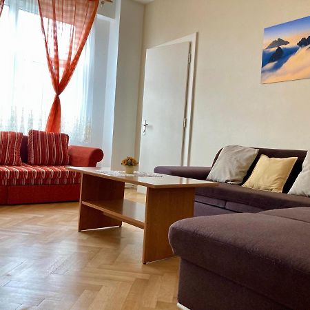 Apartman Novy Smokovec 75 Daire Vysoké Tatry Dış mekan fotoğraf